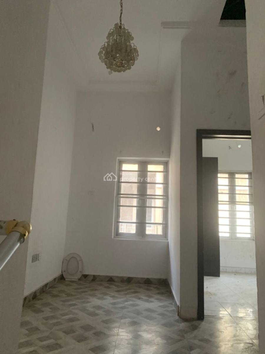Nice Secure Estate Luxury 3 Bedroom Semi Detached Duplex with Bq, Ologolo Lekki, Lekki, Lagos, Semi-detached Duplex for Sale