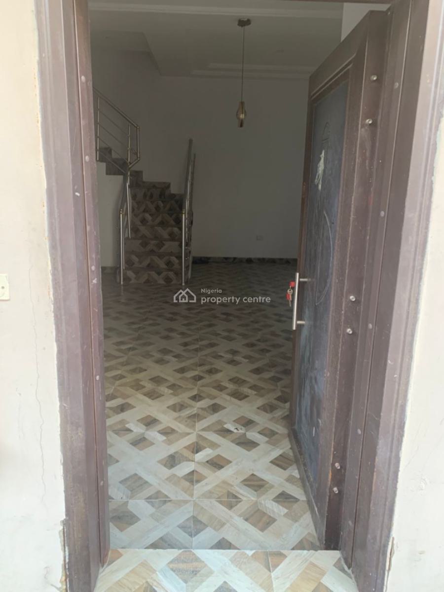 Nice Secure Estate Luxury 3 Bedroom Semi Detached Duplex with Bq, Ologolo Lekki, Lekki, Lagos, Semi-detached Duplex for Sale