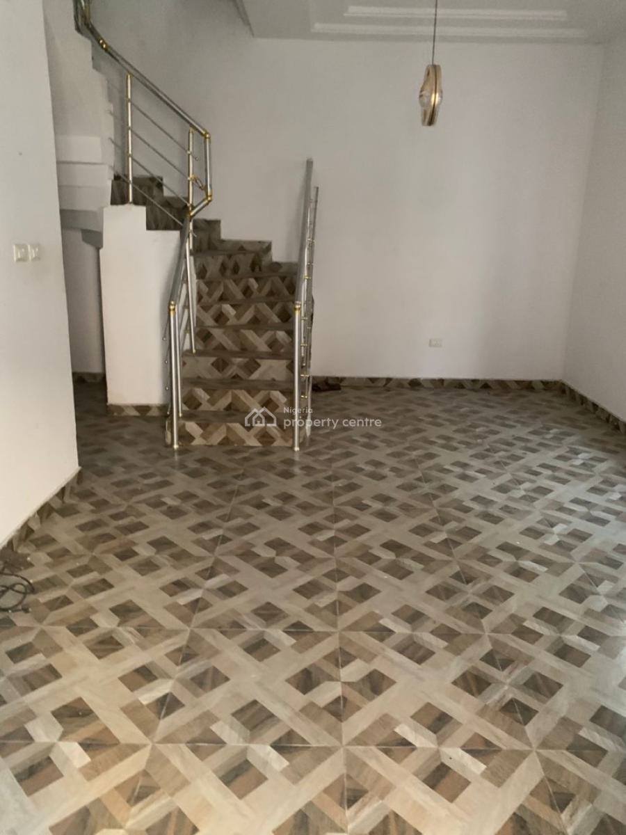 Nice Secure Estate Luxury 3 Bedroom Semi Detached Duplex with Bq, Ologolo Lekki, Lekki, Lagos, Semi-detached Duplex for Sale