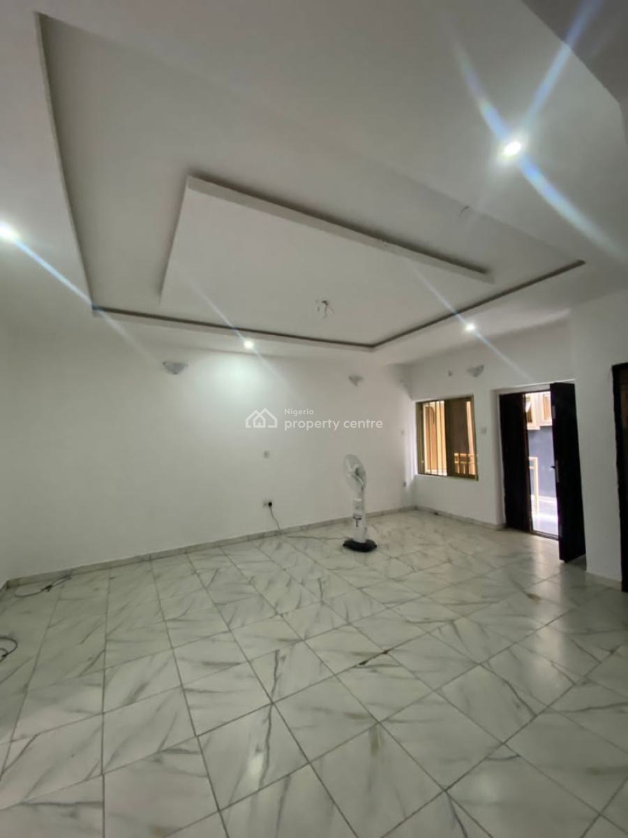 Executive 2bedrooms Luxury Apartment, Badore Road, Ajah, Lagos, Flat / Apartment for Rent