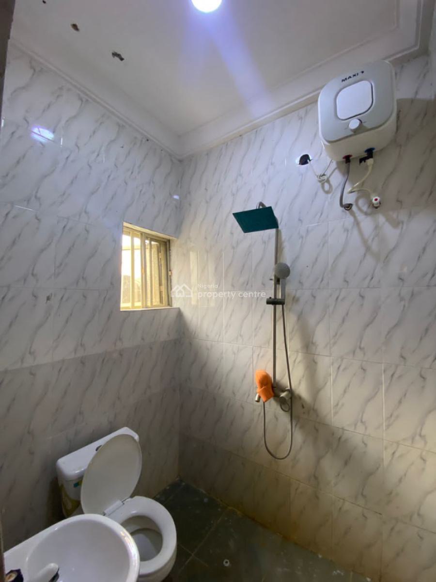 Executive 2bedrooms Luxury Apartment, Badore Road, Ajah, Lagos, Flat / Apartment for Rent