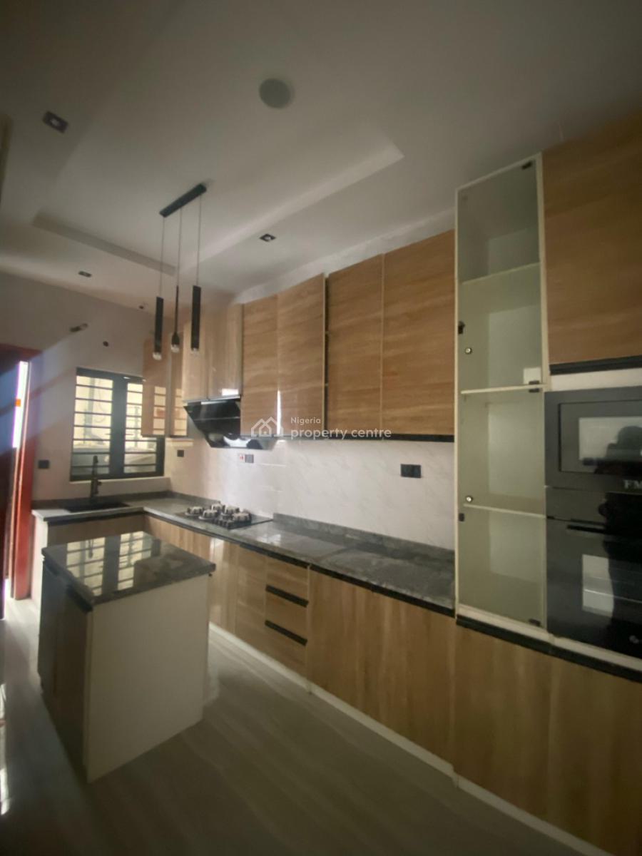 Exquisite Luxury Home in Agungi, Agungi, Lekki, Lagos, Semi-detached Duplex for Sale