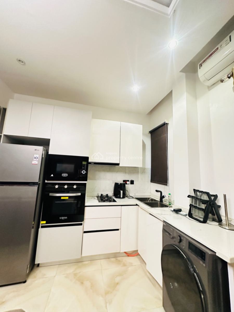 Furnished Serviced 1bedroom Apartment with Swimming Pool, Lekki Phase 1, Lekki, Lagos, Mini Flat (room and Parlour) for Rent