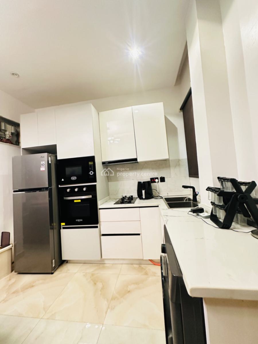 Furnished Serviced 1bedroom Apartment with Swimming Pool, Lekki Phase 1, Lekki, Lagos, Mini Flat (room and Parlour) for Rent