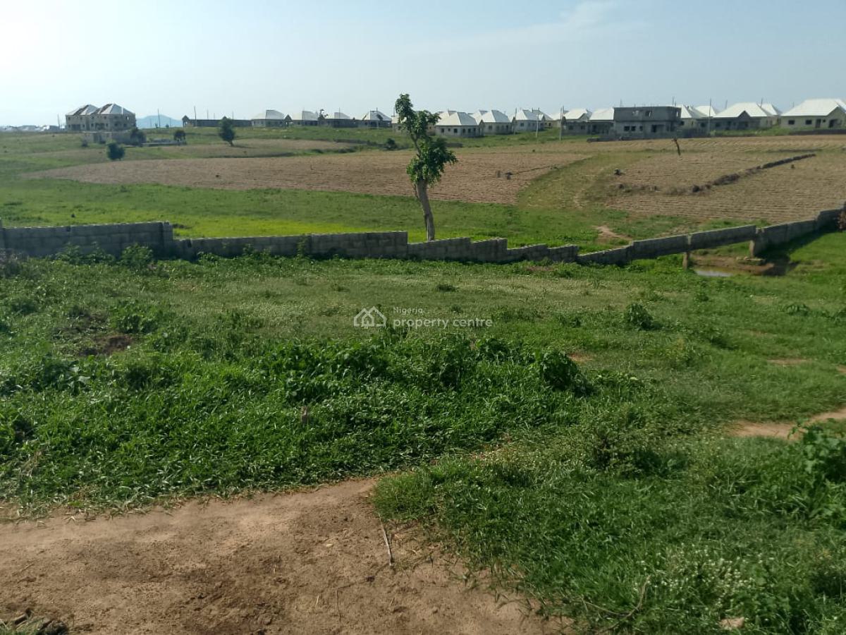 1 Hectare, After Military Checking Point, Kuje, Abuja, Residential Land for Sale