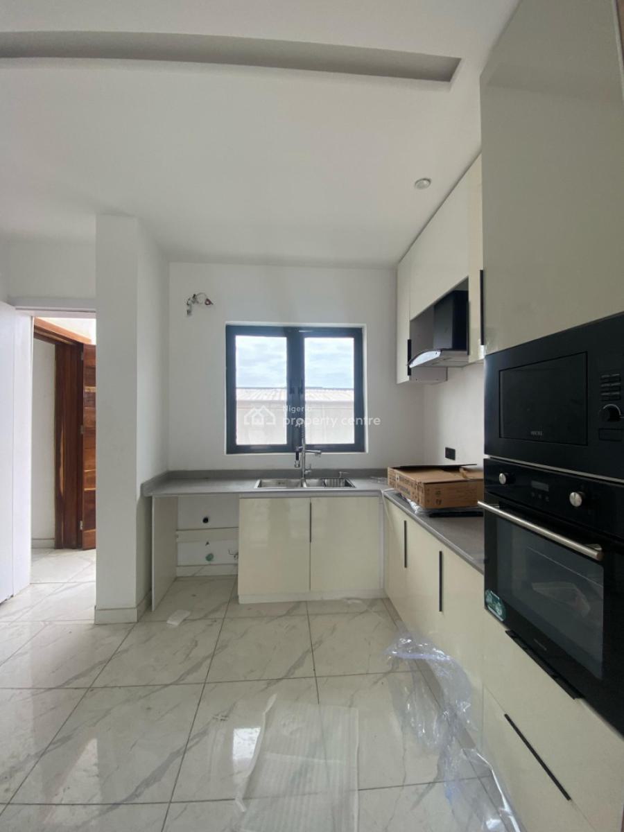 Finest 2-bedroom Apartment, Agungi, Lekki, Lagos, Flat / Apartment for Sale