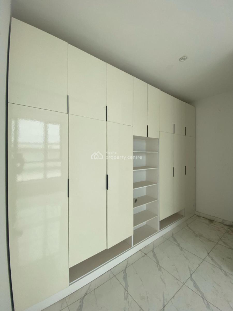 Finest 2-bedroom Apartment, Agungi, Lekki, Lagos, Flat / Apartment for Sale