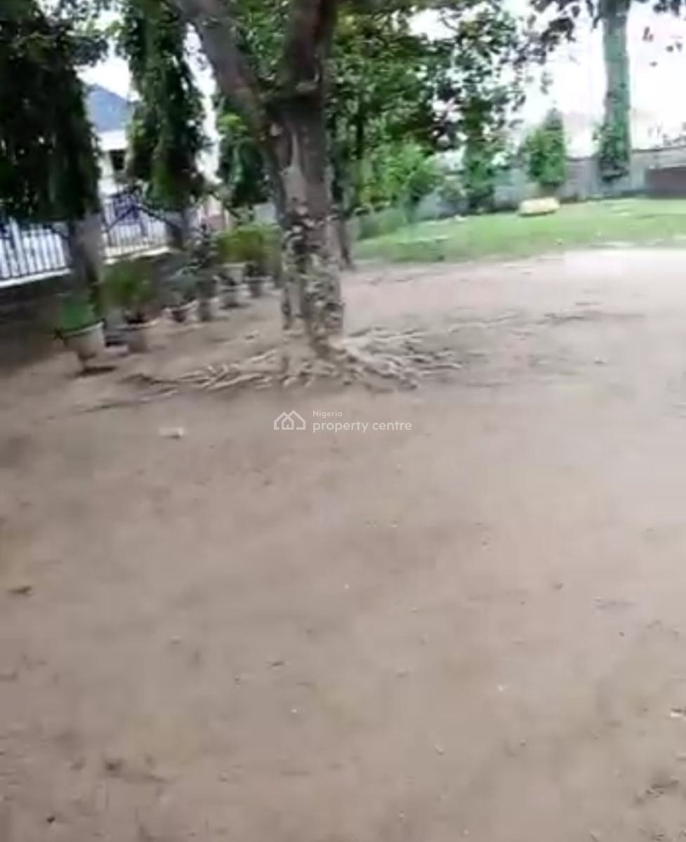 1800sqn of a Residential Land, Jahi, Abuja, Residential Land for Sale