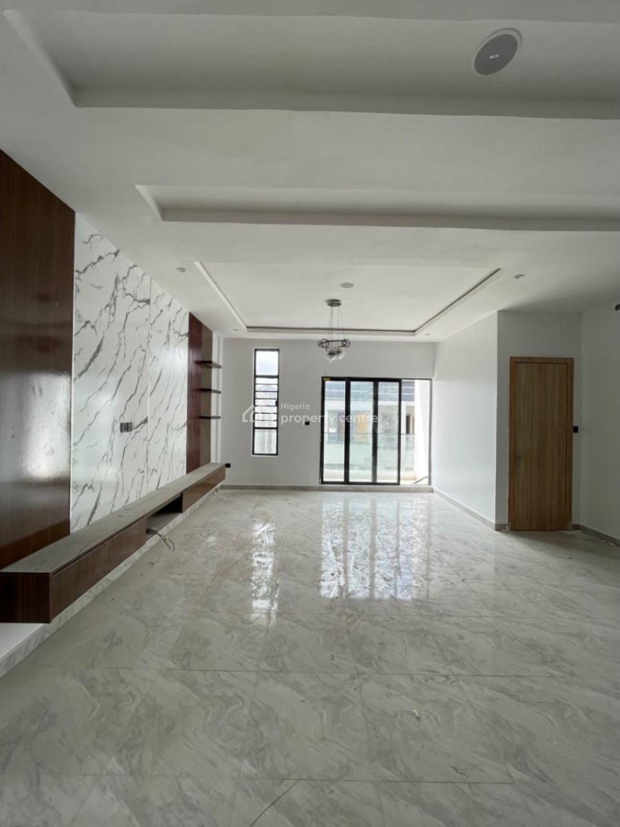 Premium 1 Bedroom Apartment, Ikota, Lekki, Lagos, Mini Flat (room and Parlour) for Sale