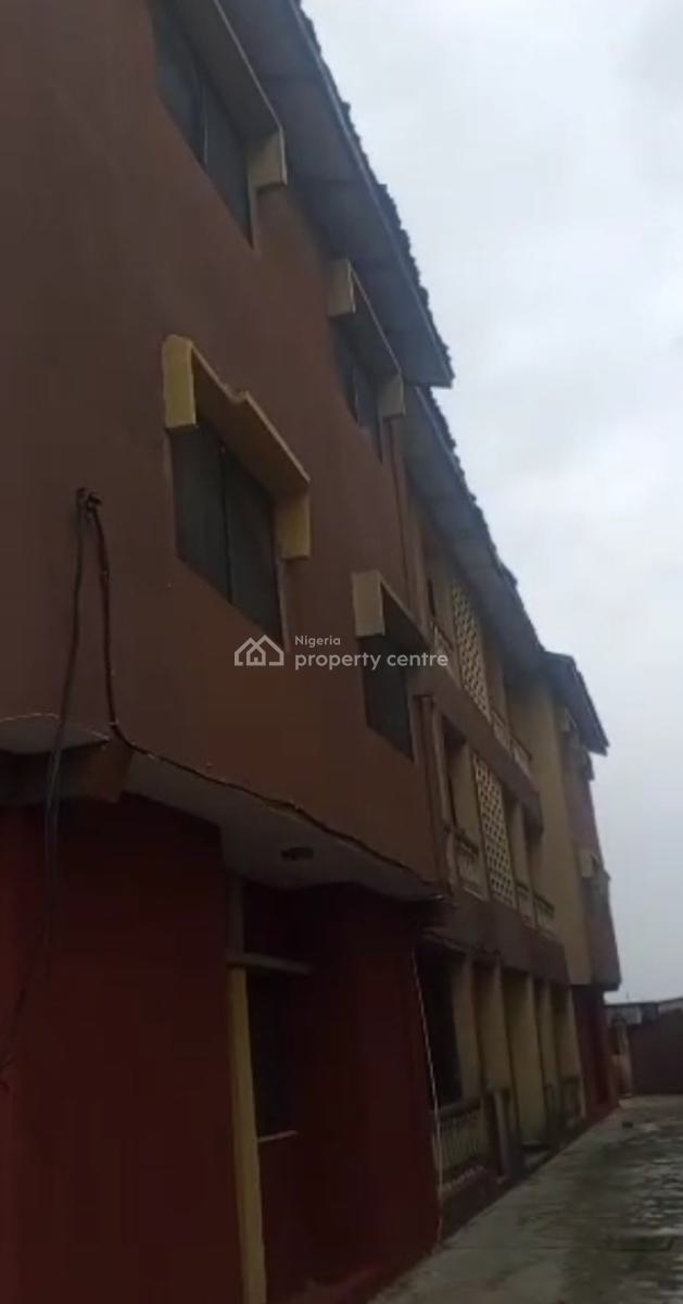 Vacant  Possession Blocks of 6 Units of 3 Bedrooms Flats, Akoka-shomolu Lagos* *price: 250m Net Not, Shomolu, Lagos, Block of Flats for Sale