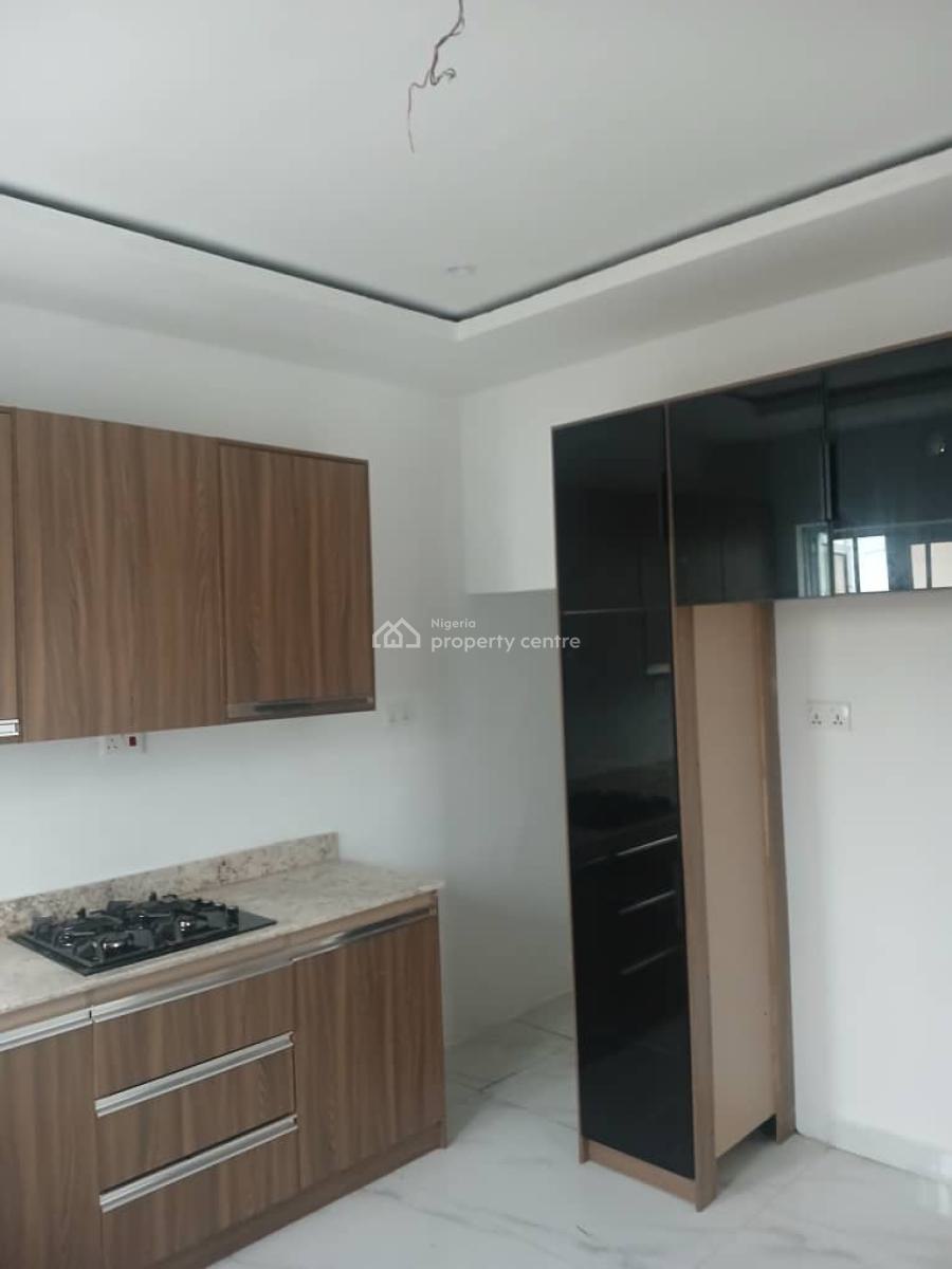 Luxury 4 Bedrooms Terrace Duplex at Lekki Phase 1 ( Lekki Proper ), Lekki Phase 1, Lekki, Lagos, Terraced Duplex for Rent