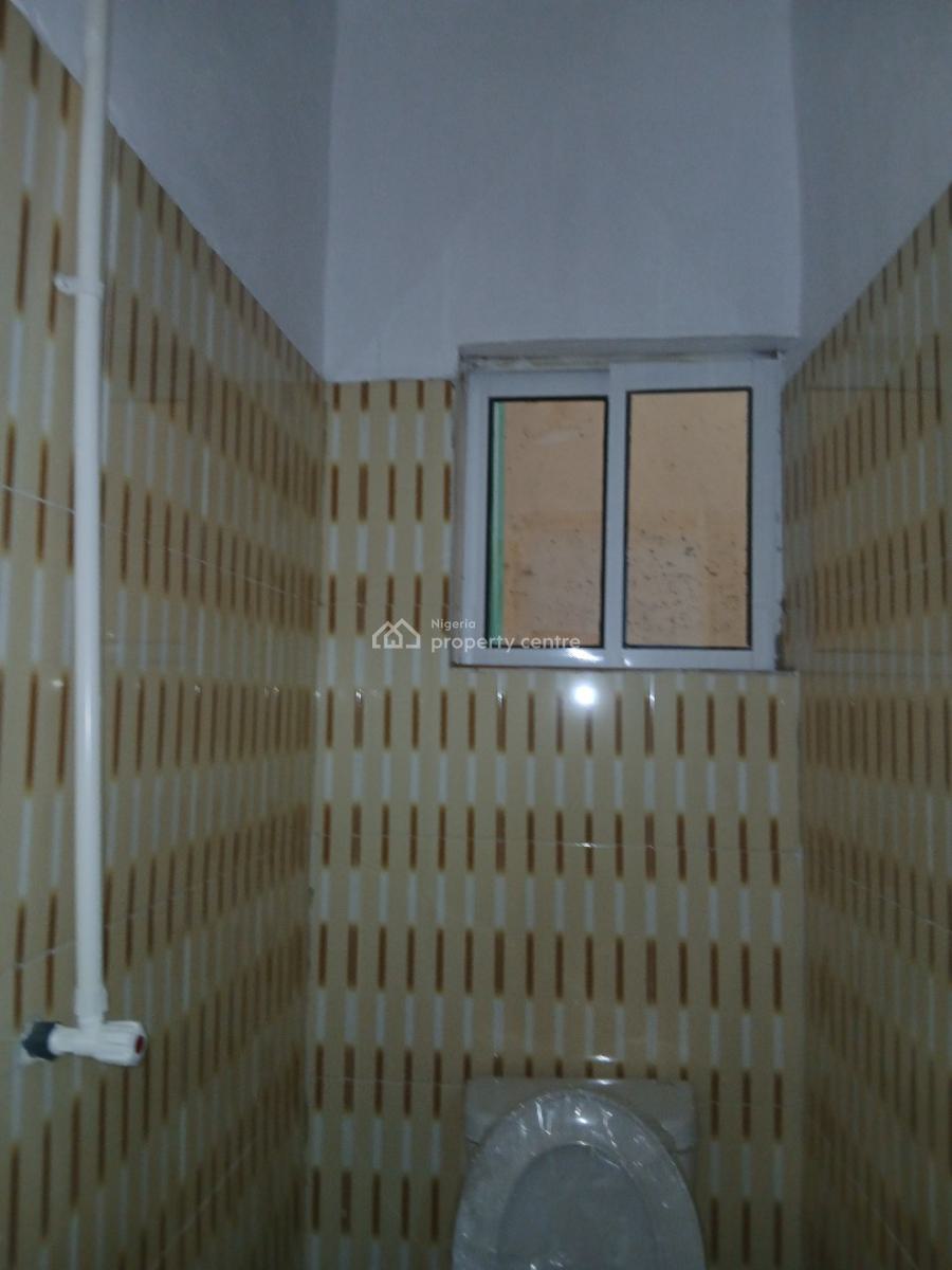 Very Beautiful Serene Self, Yaba, Lagos, Self Contain (single Rooms) for Rent