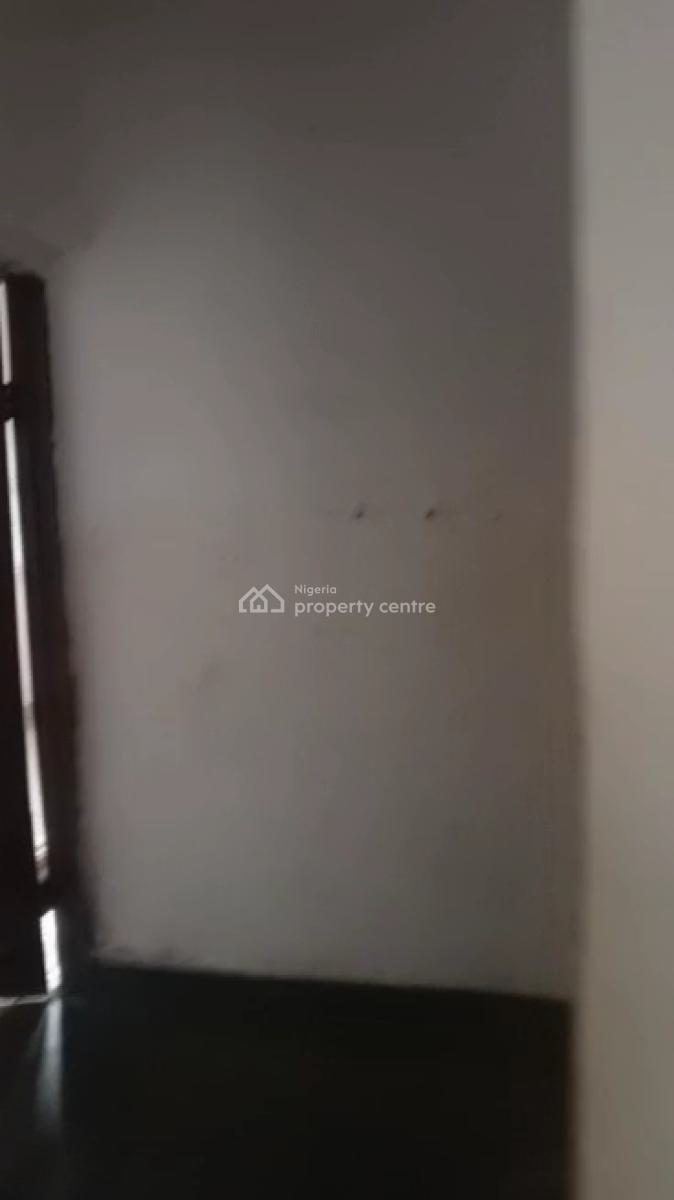 Executive 3 Bedroom Flat Pop, Iroko Estate, Isheri Olofin. Lasu- Igando Road., Igando, Ikotun, Lagos, Flat / Apartment for Rent