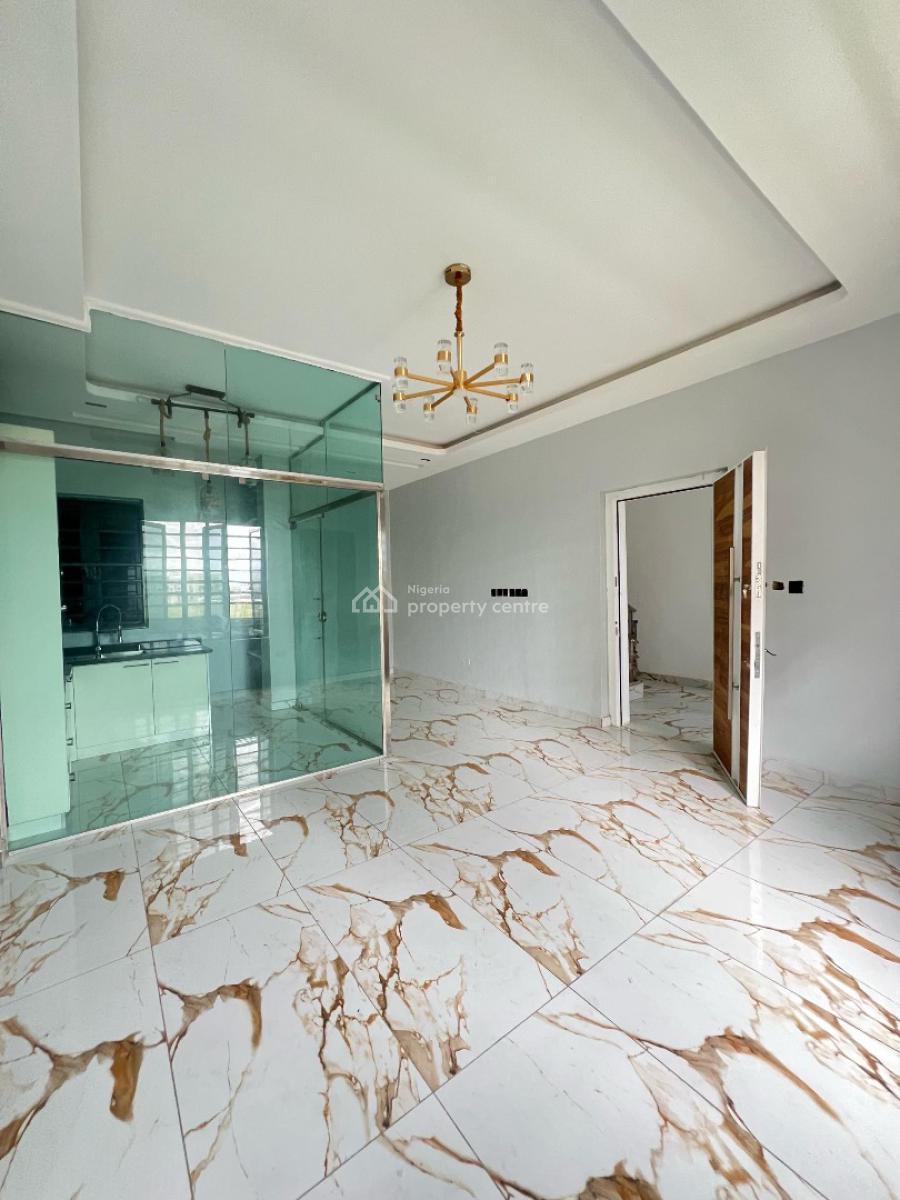 Affordable 2 Bedroom Apartment Bedroom, Lekki Phase 1, Lekki, Lagos, House for Sale