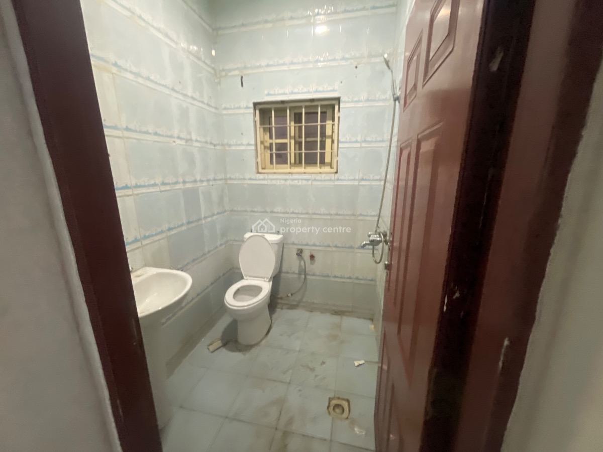 Neatly Renovated Selfcontain with a Store in a Clean/serene Enviroment, Wuye Main, Wuye, Abuja, Self Contain (single Rooms) for Rent