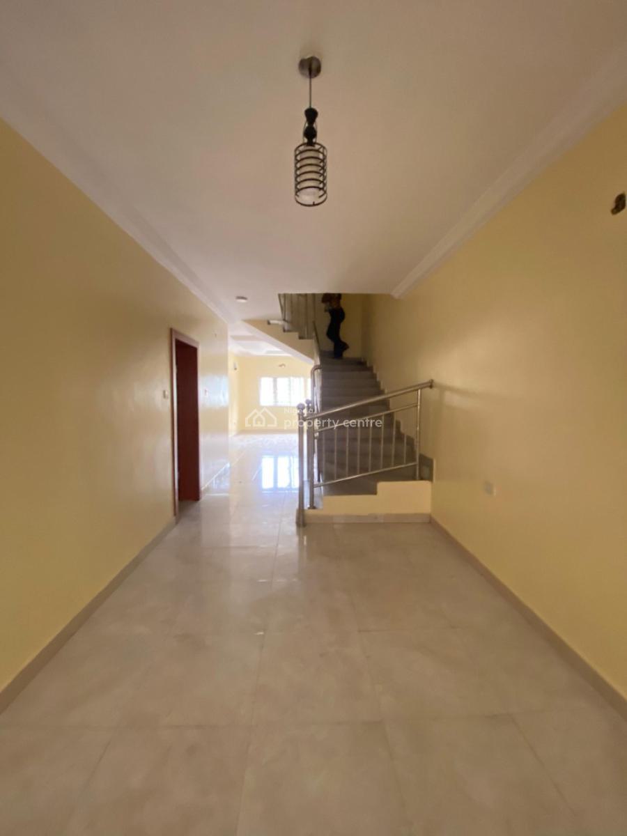 3 Bedroom Terrace Duplex, Lekki Phase 1, Lekki, Lagos, Terraced Duplex for Rent