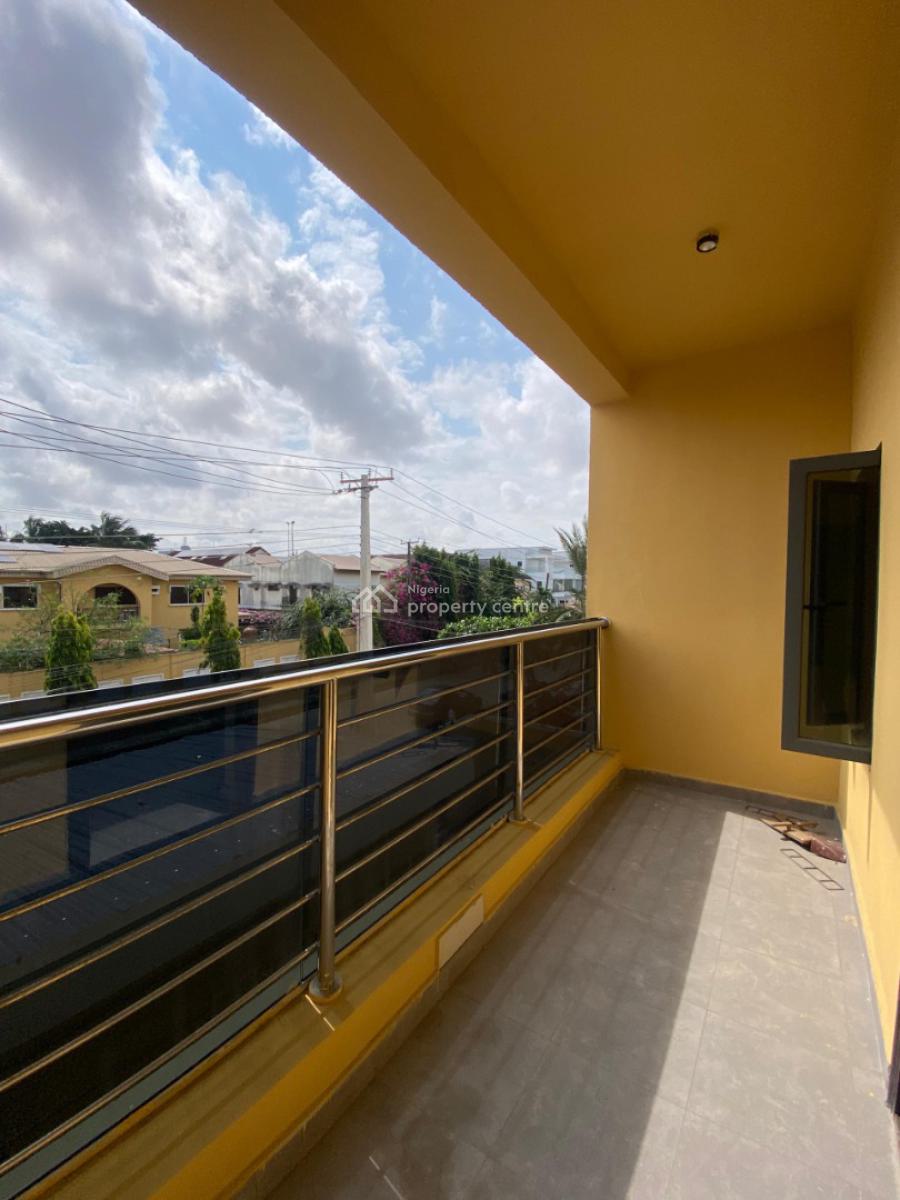2 Bedroom Apartment with Pool & Elevator, Lekki Phase 1, Lekki, Lagos, Flat / Apartment for Sale