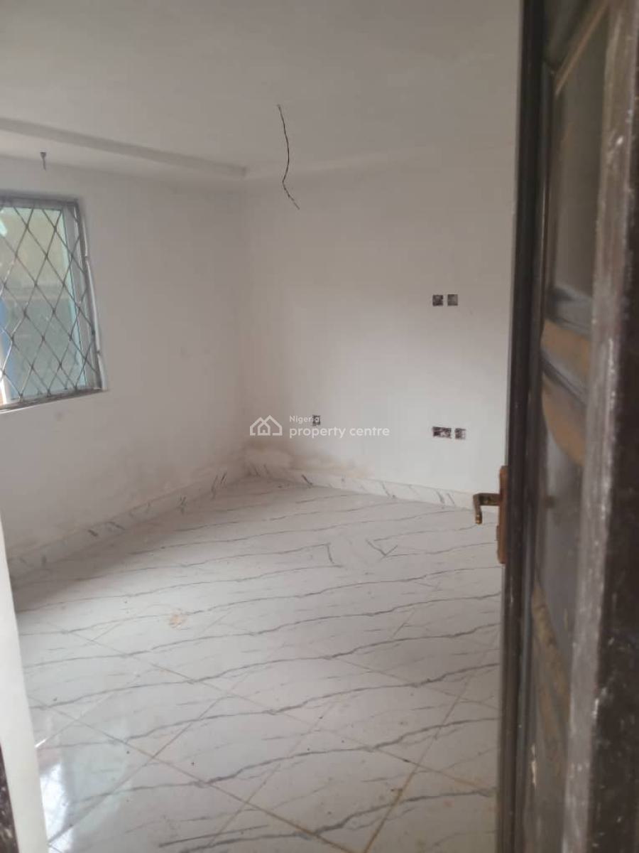 Classic  Living Perfect for Those Seeking Comfort and Style, Off Agidi Road, Alapere, Ketu, Lagos, Mini Flat (room and Parlour) for Rent
