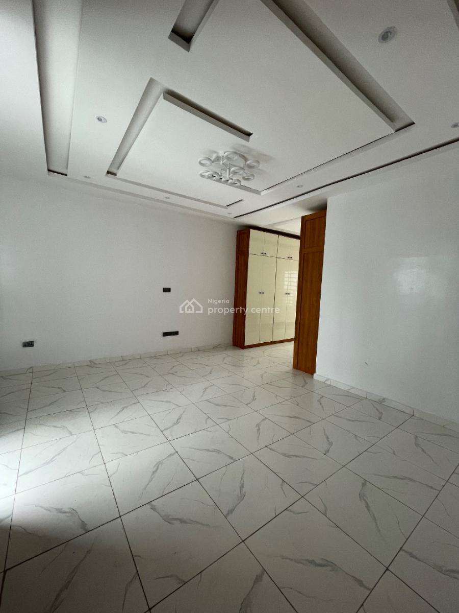 4 Bedroom Semi Detached Duplex with Bq, Ologolo, Lekki, Lagos, Semi-detached Duplex for Sale