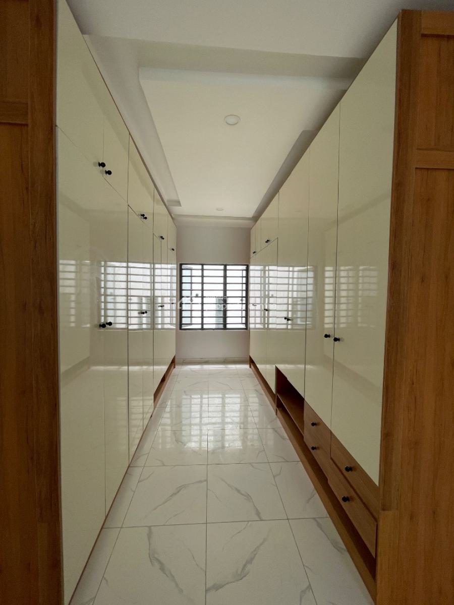4 Bedroom Semi Detached Duplex with Bq, Ologolo, Lekki, Lagos, Semi-detached Duplex for Sale