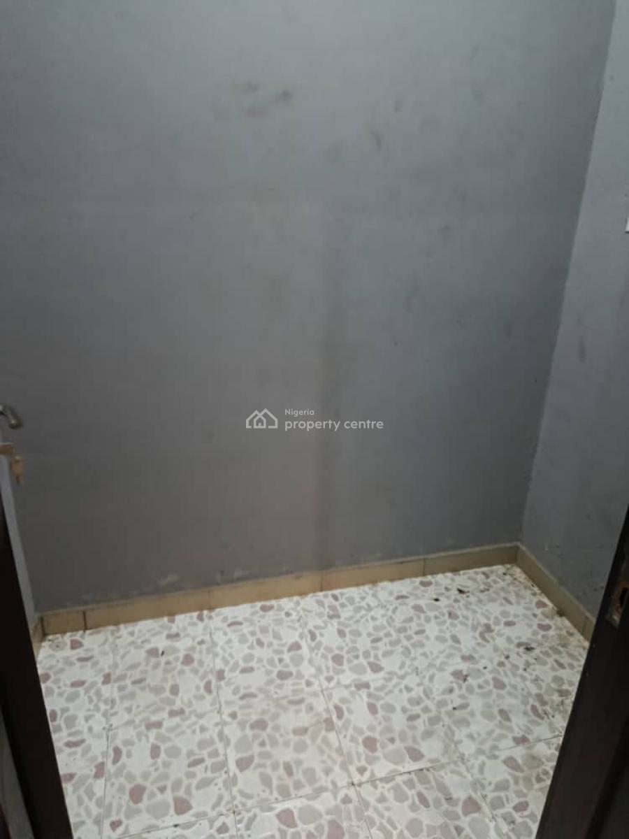 Executive 2bedroom Apartment All Rooms Ensuite, Gra Phase 2, Magodo, Lagos, Flat / Apartment for Rent