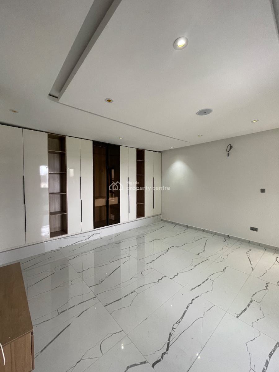 Luxury 5 Bedroom Fully Detached with Bq , Cinema and Swimming Pool, Ajah, Lagos, Detached Duplex for Sale
