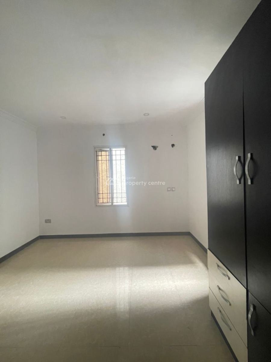 Clean and Spacious Room in a Shared Duplex, Ikate, Lekki, Lagos, Self Contain (single Rooms) for Rent
