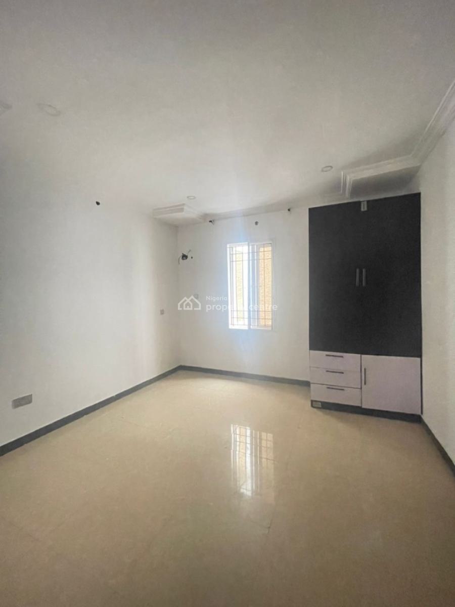 Clean and Spacious Room in a Shared Duplex, Ikate, Lekki, Lagos, Self Contain (single Rooms) for Rent