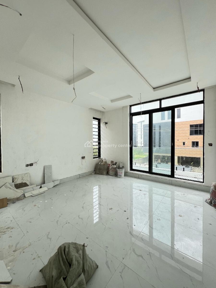 Aesthetically Pleasing 2bedroom Apartment with Pool, Lekki Phase 1, Lekki, Lagos, Flat / Apartment for Sale