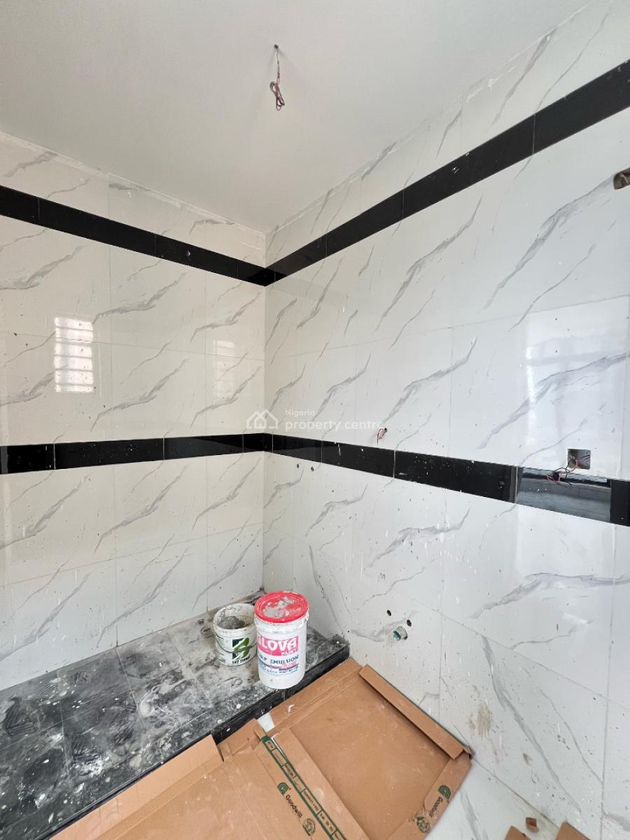Aesthetically Pleasing 2bedroom Apartment with Pool, Lekki Phase 1, Lekki, Lagos, Flat / Apartment for Sale