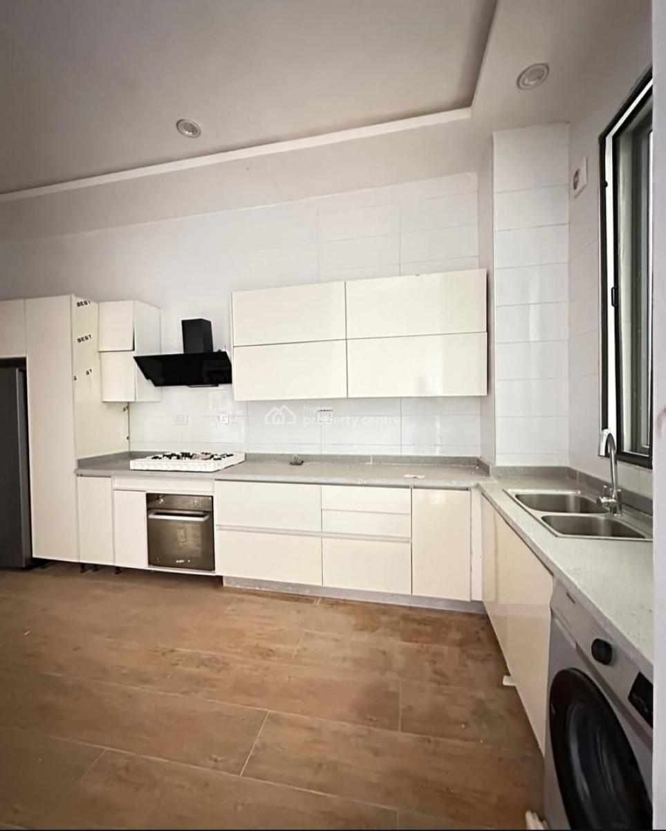 Luxuriously Built 4bedroom Terrace Duplex with Pool and Bq, Lekki Phase 1, Lekki, Lagos, Terraced Duplex for Sale
