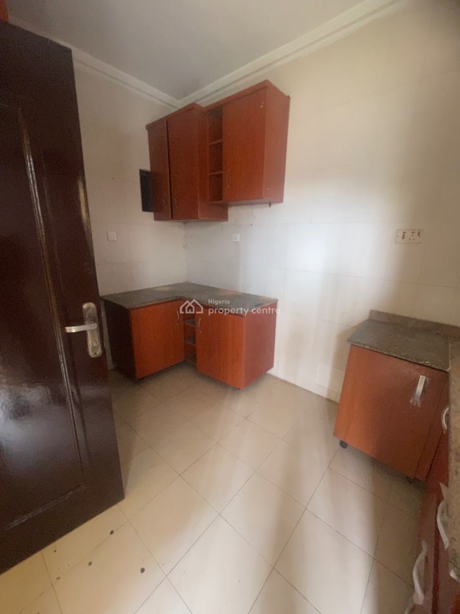 Spacious Beautiful 3 Bedrooms, Close Proximity to Bus-stop, Mobil Road, Ilaje, Ajah, Lagos, House for Rent