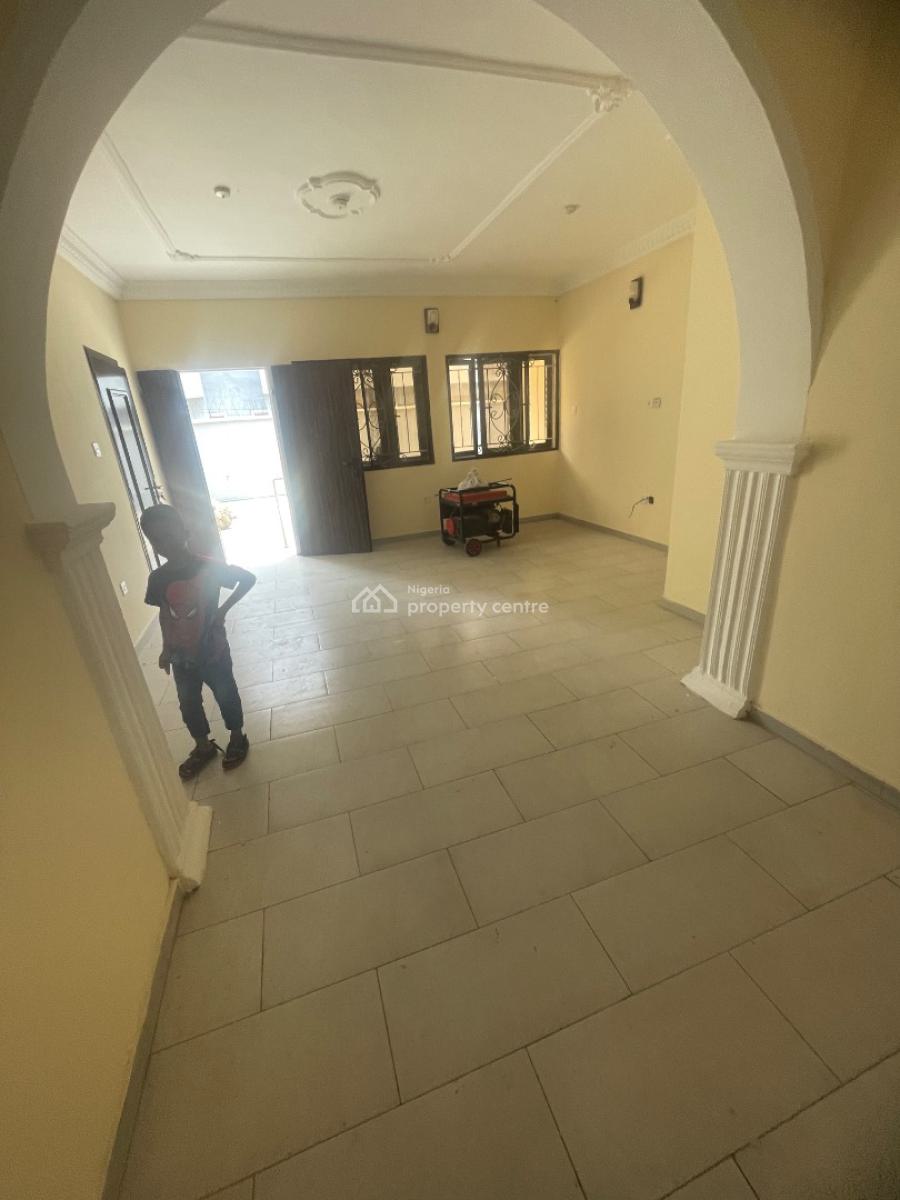 Spacious Beautiful 3 Bedrooms, Close Proximity to Bus-stop, Mobil Road, Ilaje, Ajah, Lagos, House for Rent