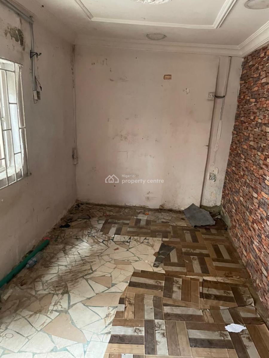 Lovely Fantastic Perfect Self, Surulere, Lagos, Self Contain (single Rooms) for Rent