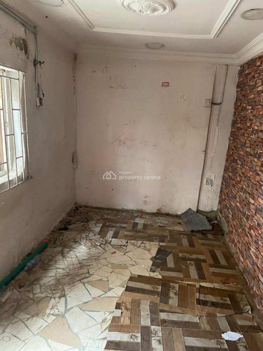 Lovely Fantastic Perfect Self, Surulere, Lagos, Self Contain (single Rooms) for Rent