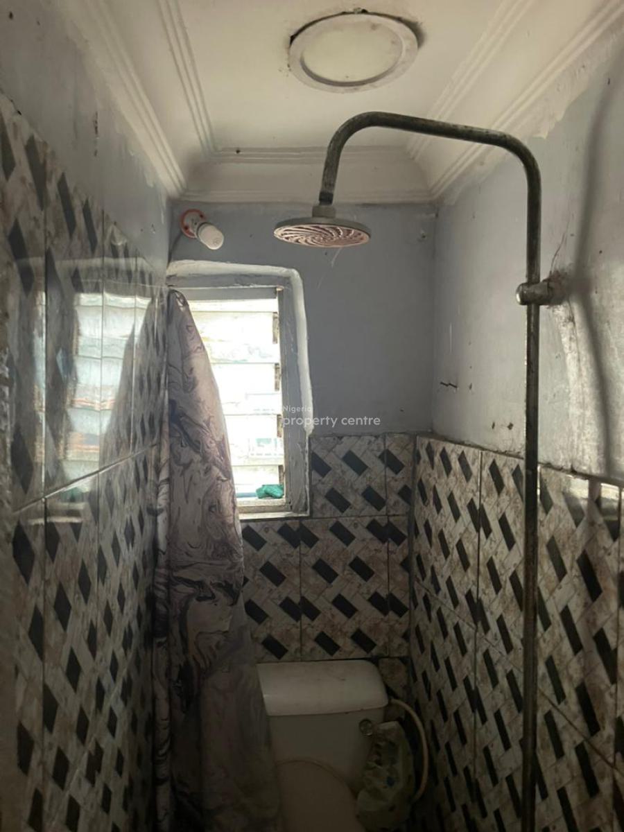 Lovely Fantastic Perfect Self, Surulere, Lagos, Self Contain (single Rooms) for Rent