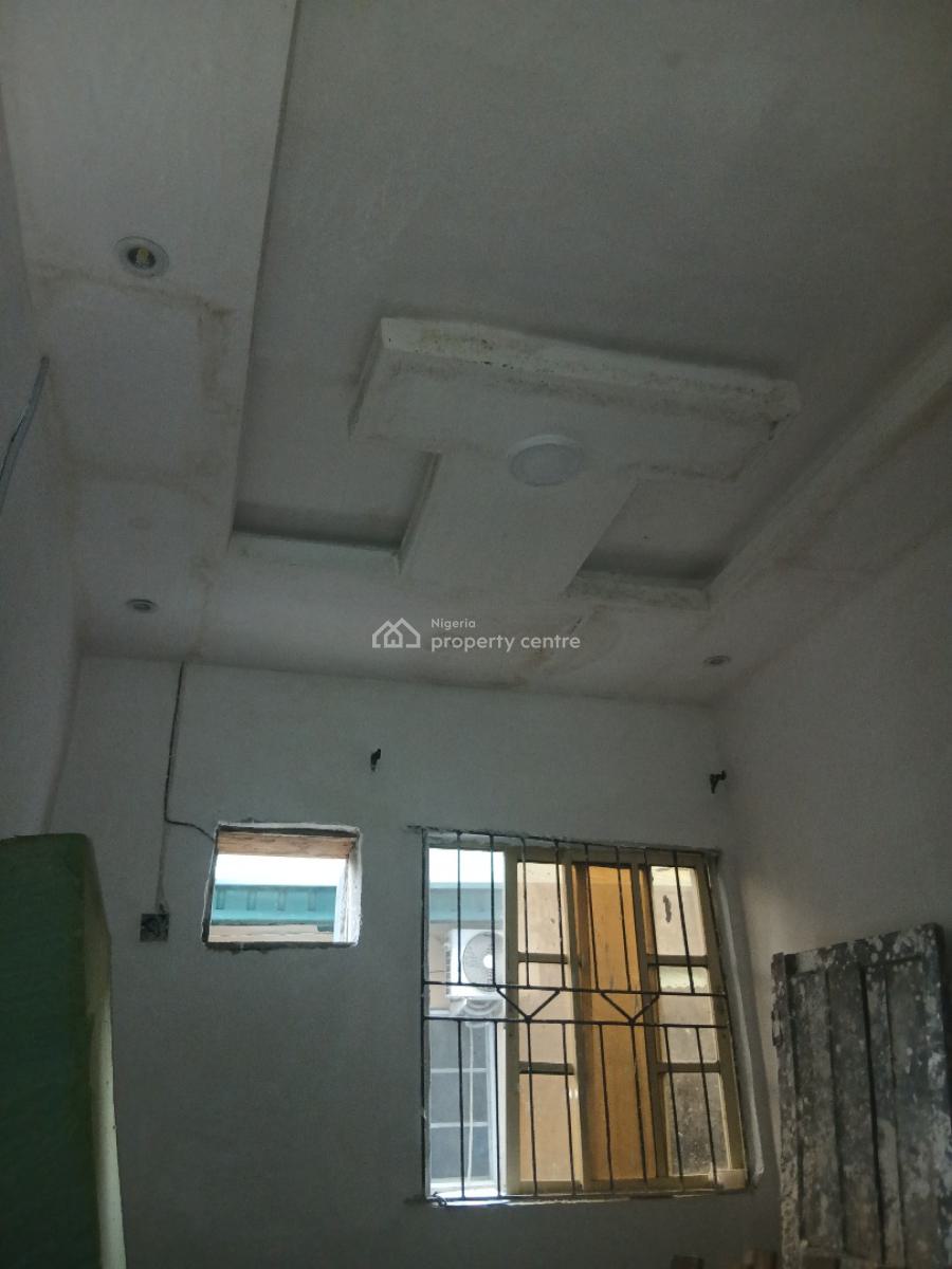Clean Portable Size, Yaba, Lagos, Self Contain (single Rooms) for Rent