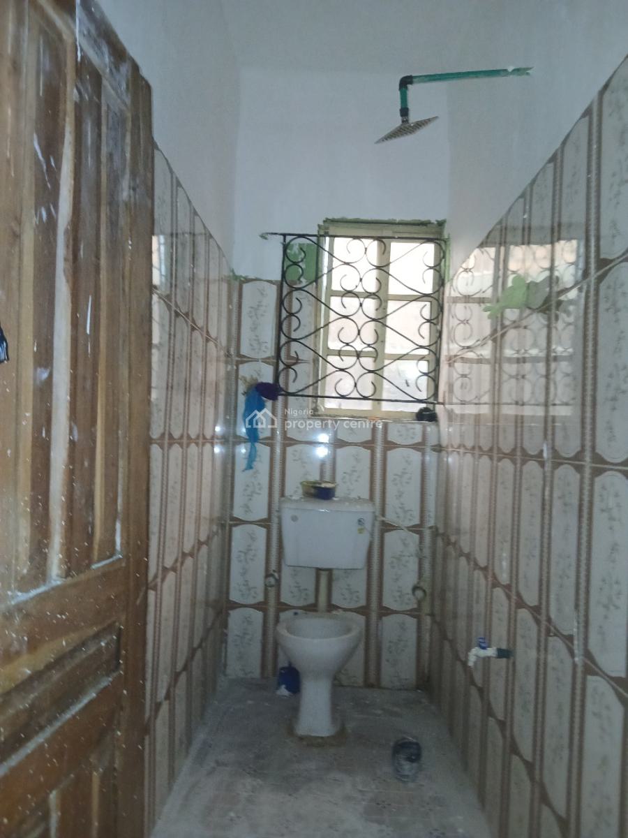 Clean Portable Size, Yaba, Lagos, Self Contain (single Rooms) for Rent