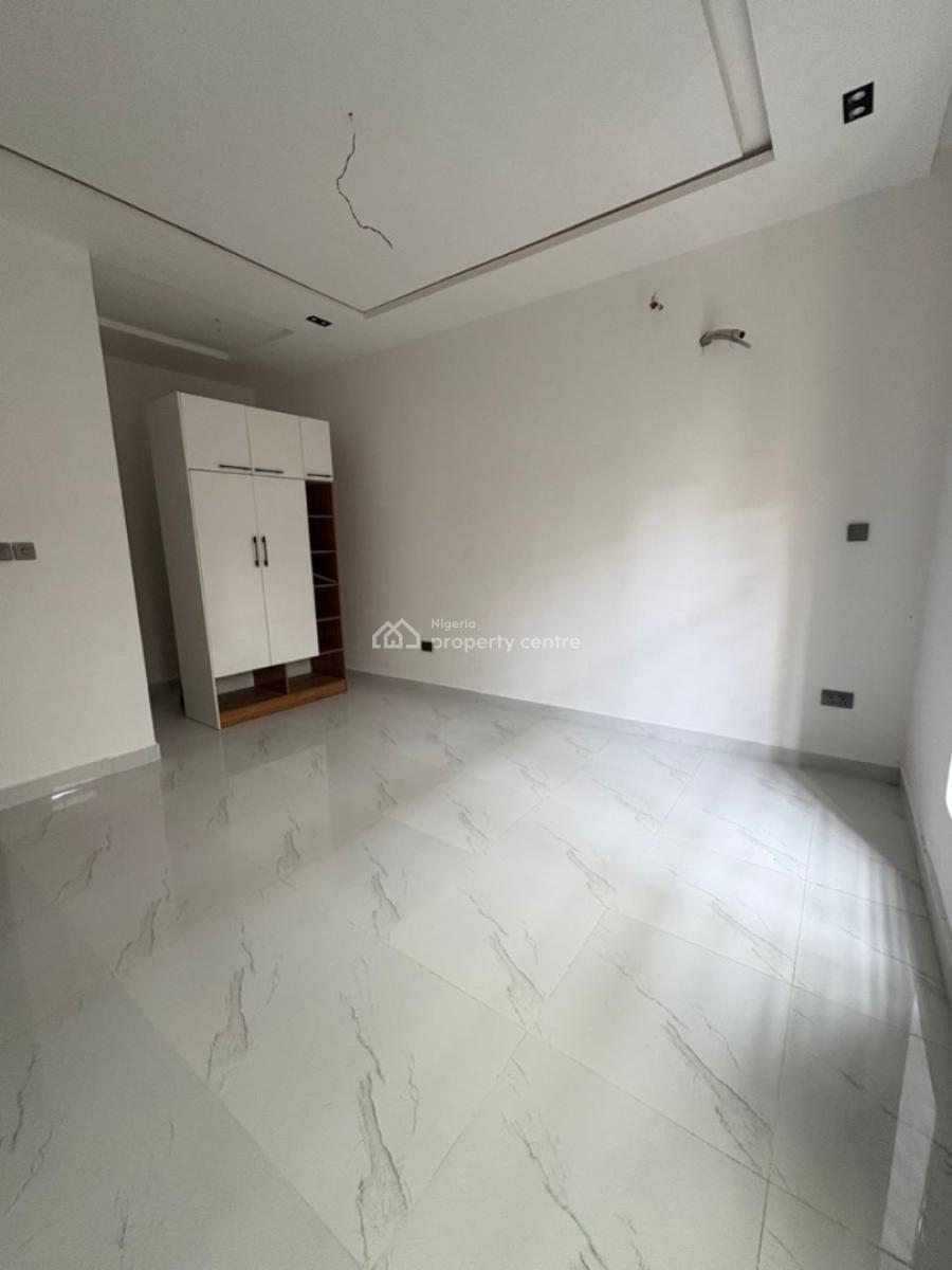 Nice and Spacious Executive 2 Bedroom Apartment, Sangotedo, Ajah, Lagos, Flat / Apartment for Rent