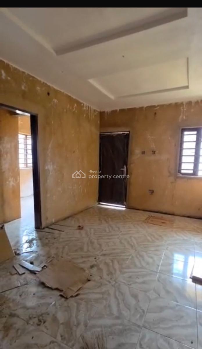 Standard Newly Built  Minflat Upstairs  with Car Park, Off Morroco, Shomolu, Lagos, Mini Flat (room and Parlour) for Rent
