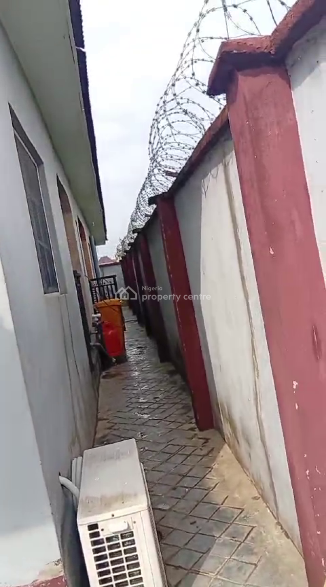 4 Units of Mini Flats +1 Unit of 2bedroom, Ayobo, Lagos, Terraced Bungalow for Sale