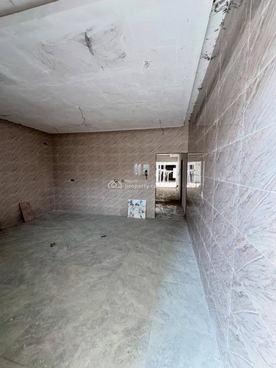 New 2 Bedroom Service Apartment with Swimming Pool, New Gra Port Harcourt, Rivers State Nigeria, Gra Phase 3, Port Harcourt, Rivers, Flat / Apartment for Sale