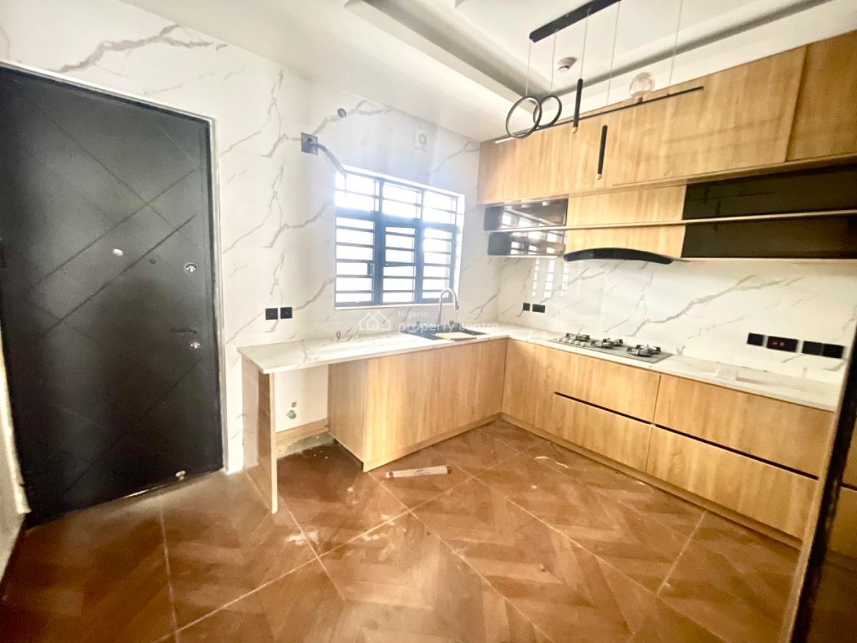 Brand New 4bedrooms +1bq Terrace Duplex at Lekki Phase 1, Lekki Phase 1, Lekki, Lagos, Terraced Duplex for Sale