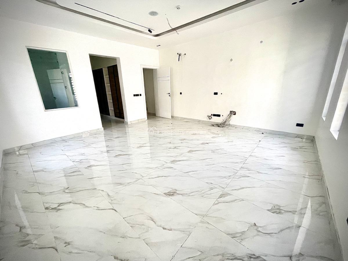 Brand New 4bedrooms +1bq Pent House Unit Located at Lekki Phase 1, Lekki Phase 1, Lekki, Lagos, Flat / Apartment for Sale