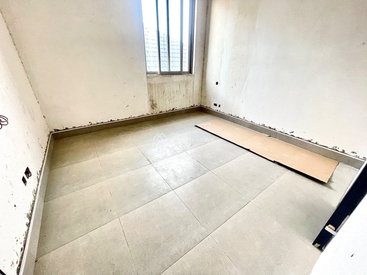 Brand New 4bedrooms +1bq Maisonette at Lekki Phase 1, Lekki Phase 1, Lekki, Lagos, Flat / Apartment for Sale
