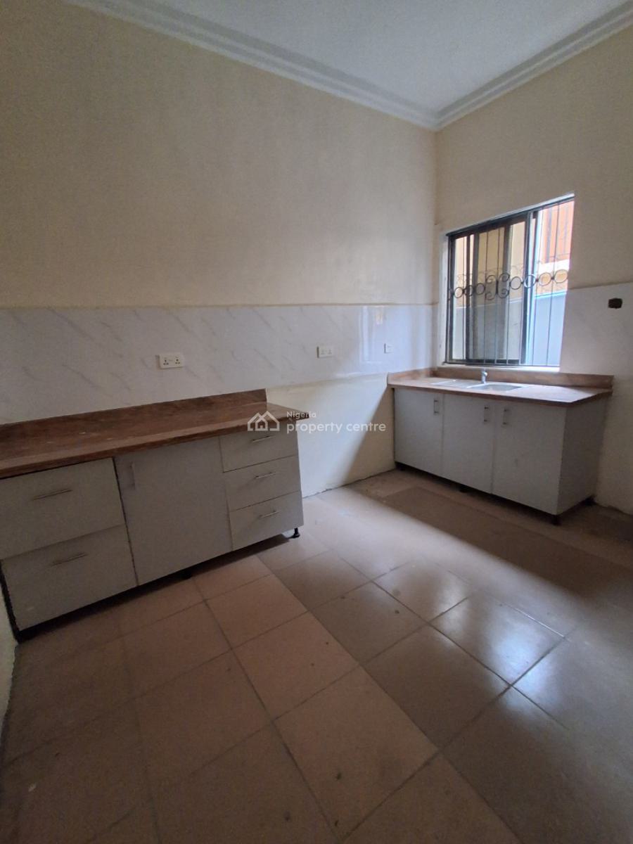Two Bedrooms Apartment, in an Estate, Badore, Ajah, Lagos, House for Rent