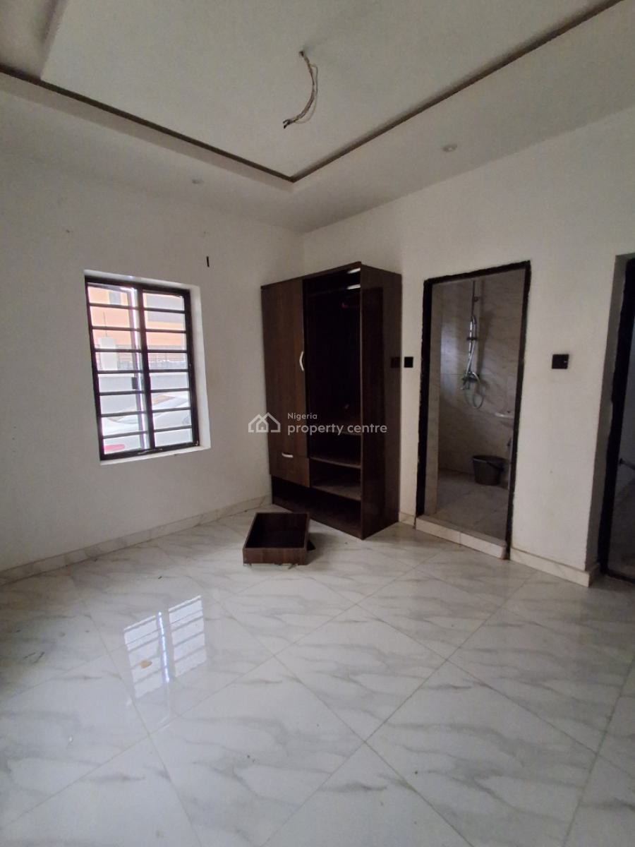 Two Bedrooms Apartment, in an Estate, Badore, Ajah, Lagos, House for Rent