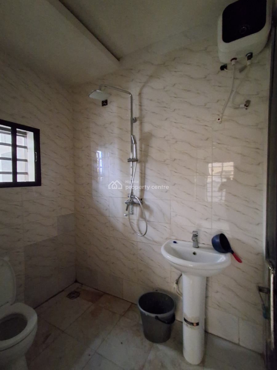 Two Bedrooms Apartment, in an Estate, Badore, Ajah, Lagos, House for Rent