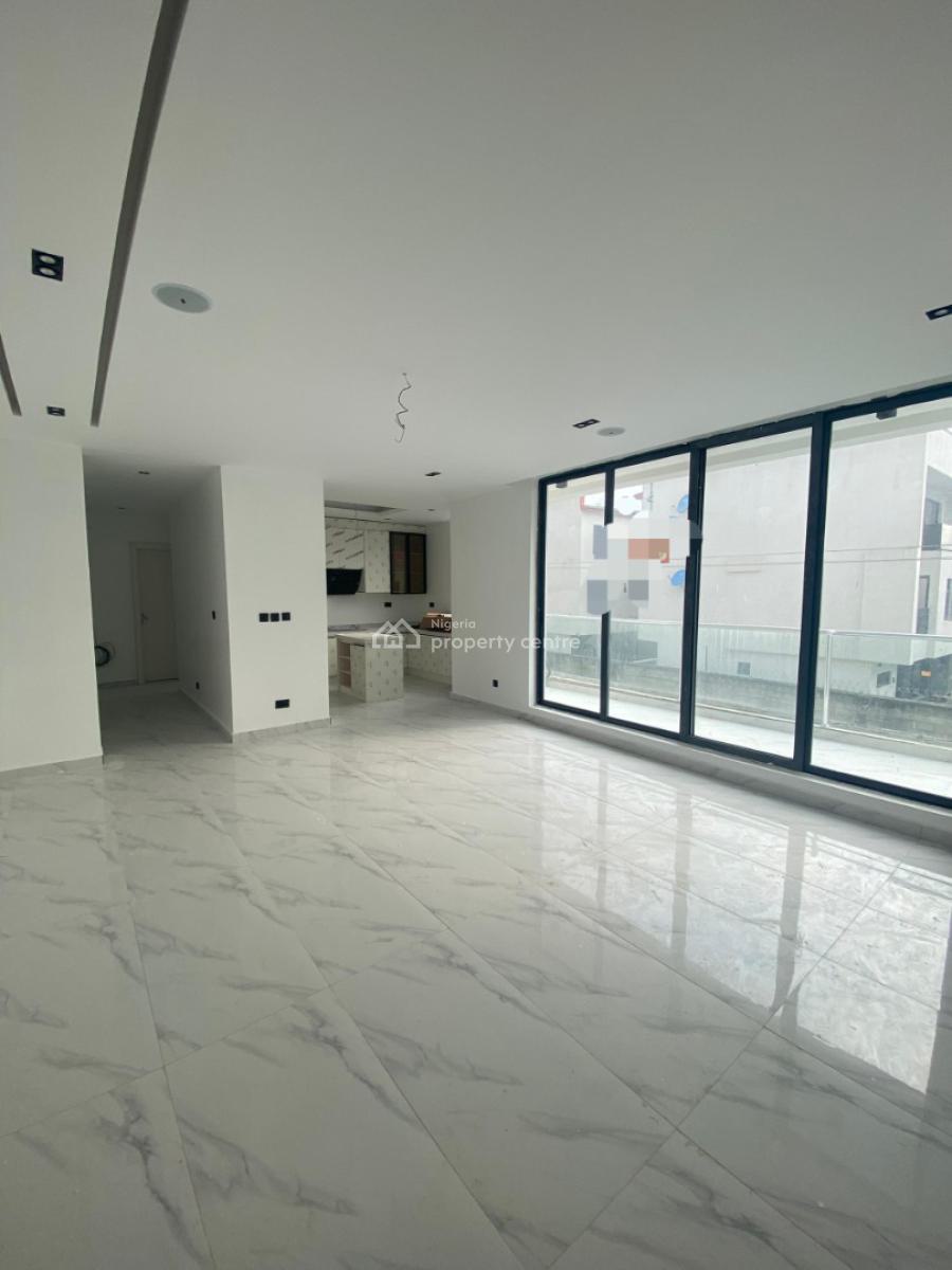 Captivating 2 Bedroom Apartment with Gym,  Pool in a Secured Estate., Off Freedom Way, Lekki, Lagos, Block of Flats for Sale