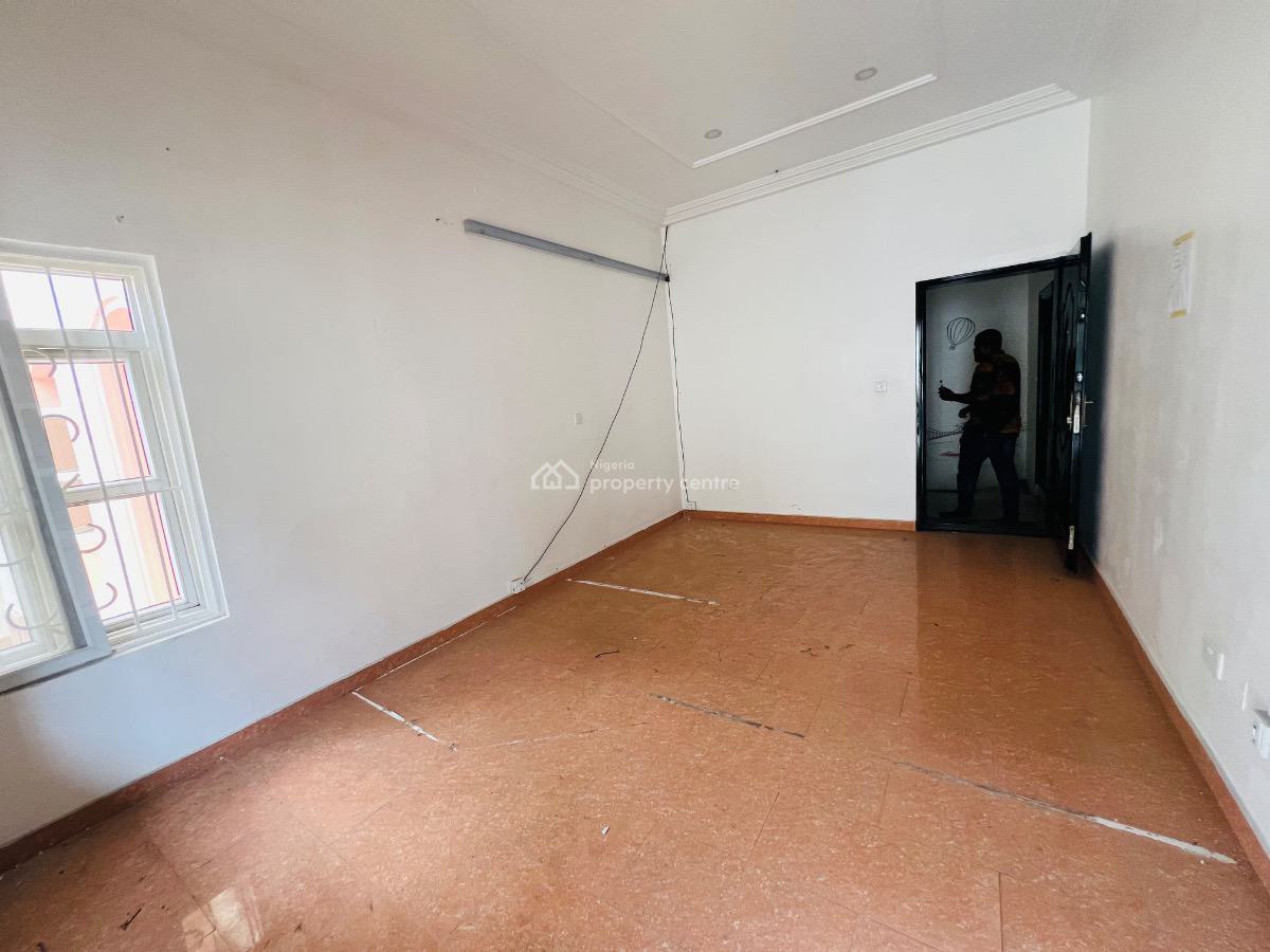 4 Bedroom Semi Detached Duplex with Bq, Lekki Phase 1, Lekki, Lagos, Commercial Property for Rent